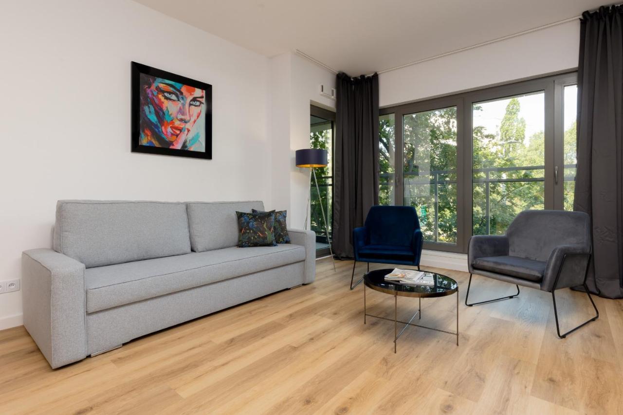Apartment Avenue Solidarnosci On Wola By Noclegi Renters Varsavia Esterno foto