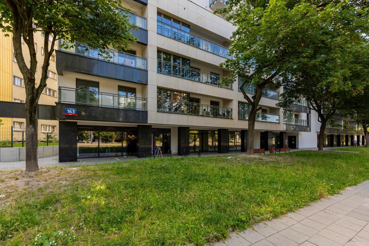 Apartment Avenue Solidarnosci On Wola By Noclegi Renters Varsavia Esterno foto