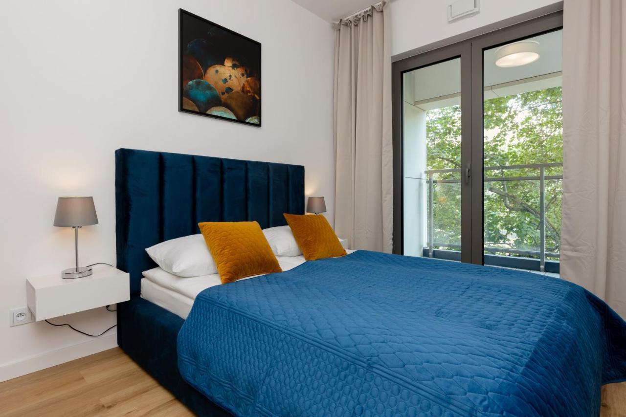 Apartment Avenue Solidarnosci On Wola By Noclegi Renters Varsavia Esterno foto